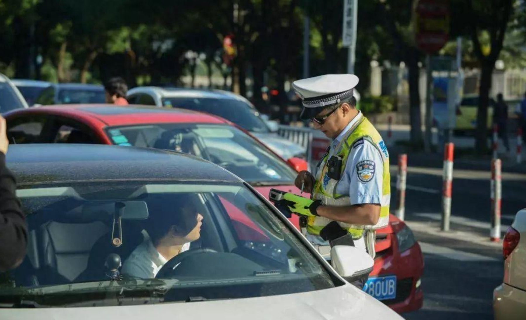 交通事故需要扣车吗_交通事故需要扣车吗_交通事故需要扣车吗